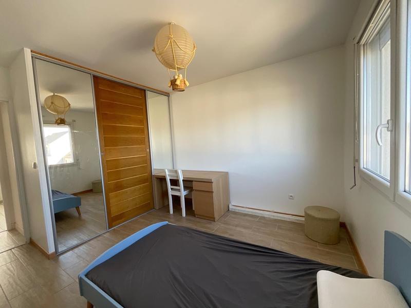 Maison - 181 m² - 8 pièces