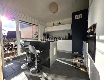 Duplex - 82 m² - 4 pièces