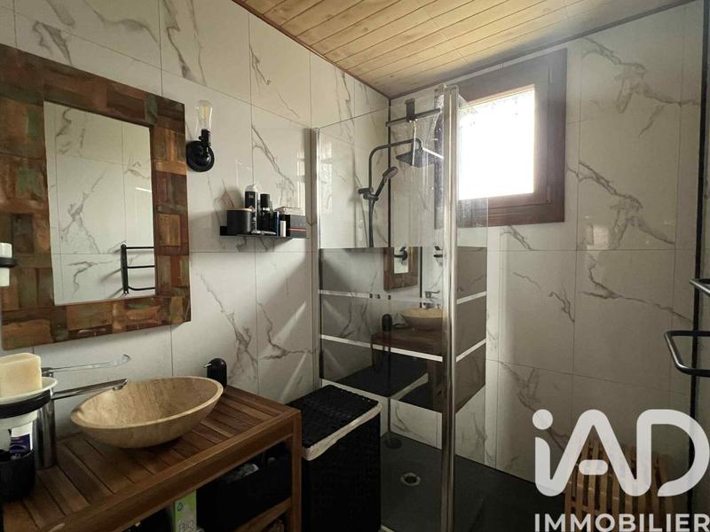 Maison - 99 m² - 4 pièces