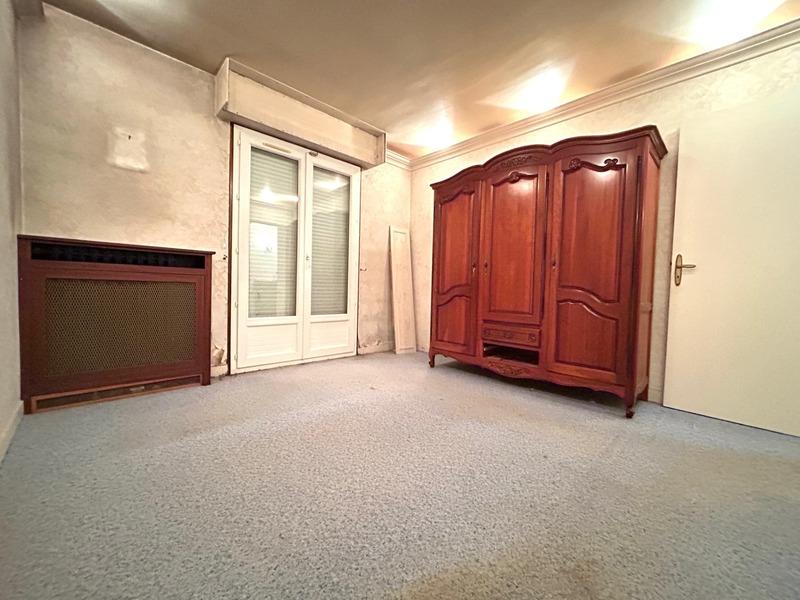 Maison - 180 m² - 9 pièces