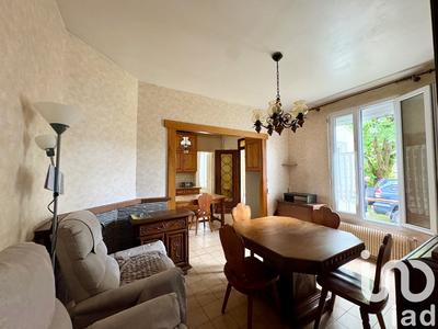 Maison - 74 m² - 4 pièces