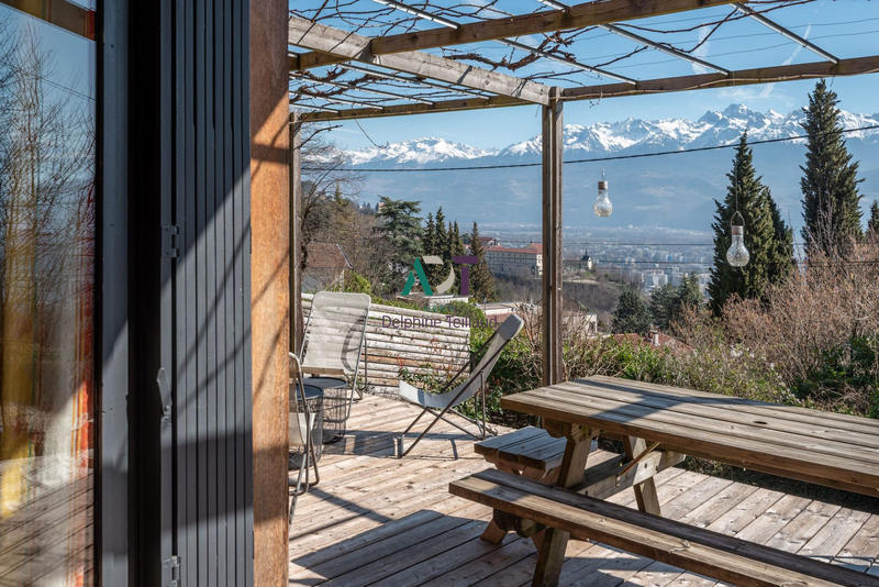 Maison - 164 m² - 7 pièces