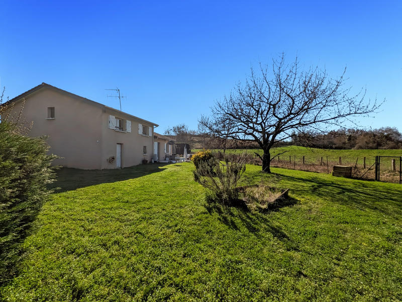 Maison - 97 m² - 5 pièces