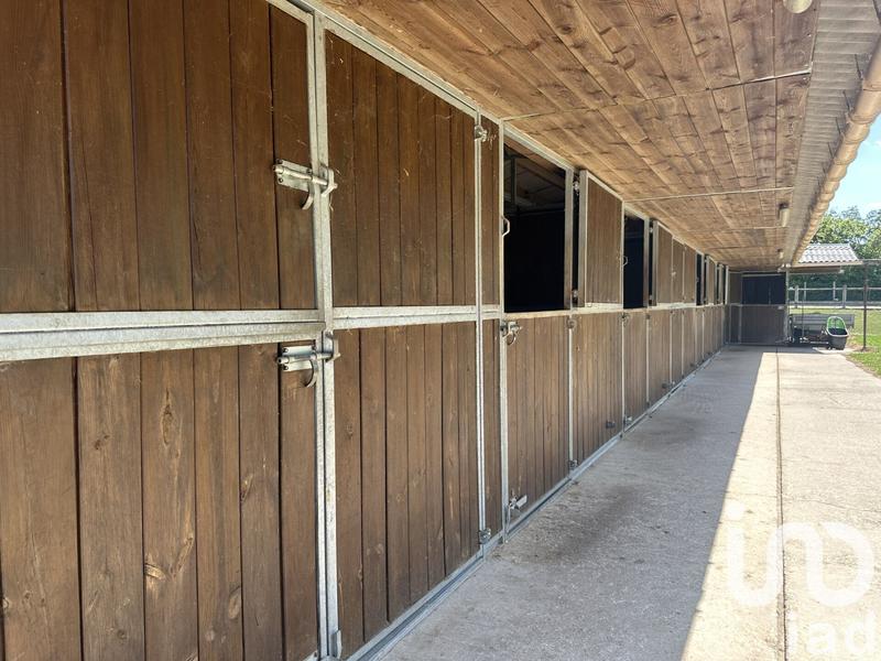 Maison - 192 m² - 8 pièces