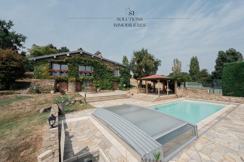 Maison - 194 m² - 7 pièces