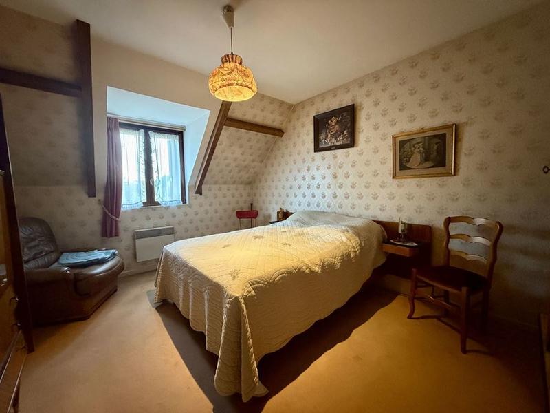 Maison traditionnelle - 130 m² - 6 pièces