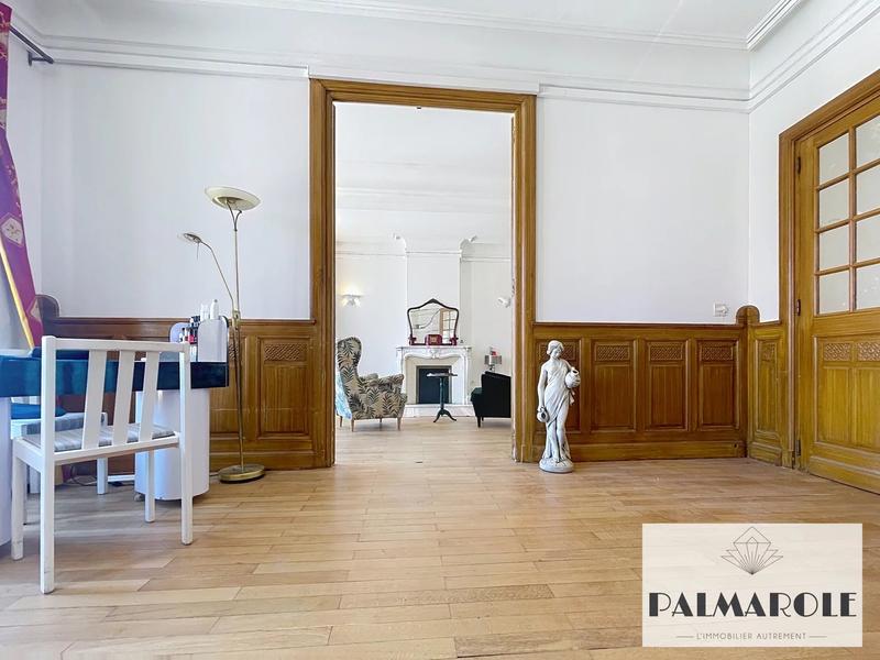 Appartement - 162 m² - 4 pièces