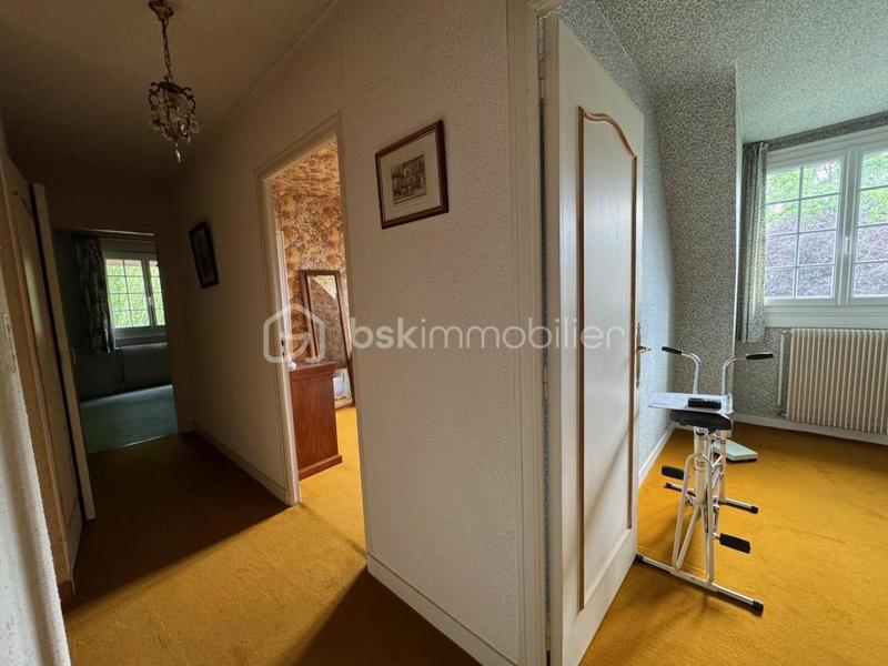 Maison traditionnelle - 108 m² - 5 pièces