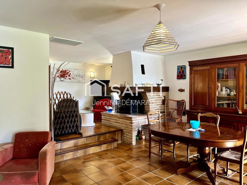 Maison - 150 m² - 6 pièces