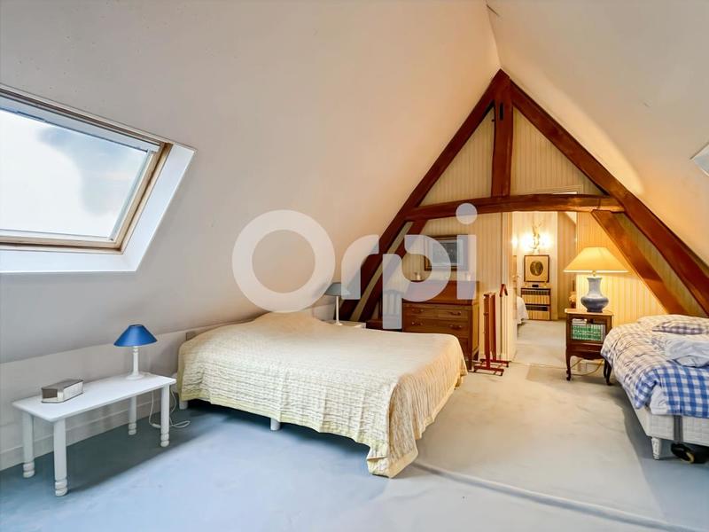 Propriété - 236 m² - 6 pièces