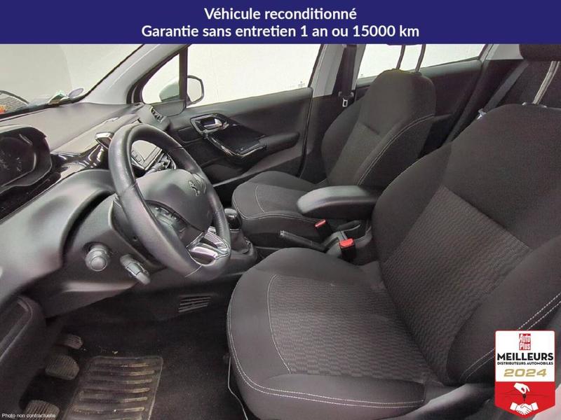 Peugeot 208 PureTech 82 Active +Radar Arrière +Phares Anti