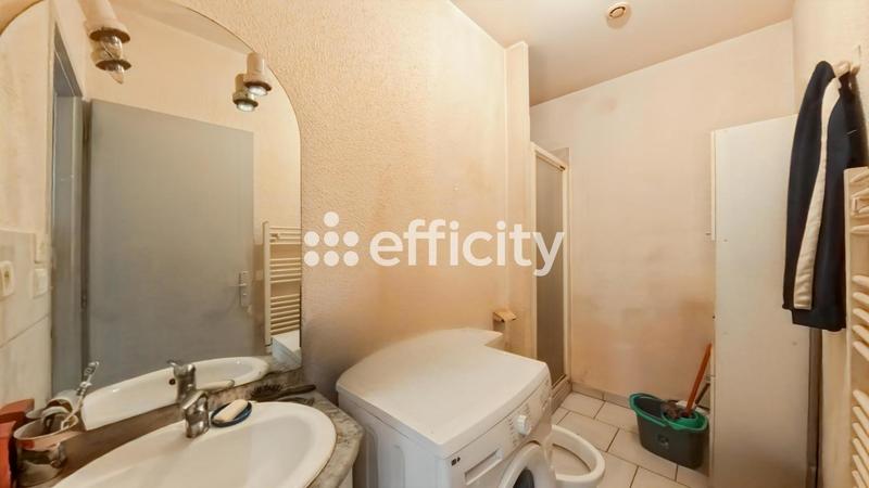 Immeuble - 160 m² - 9 pièces