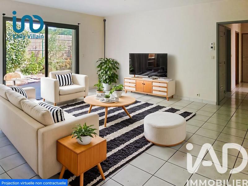 Maison - 102 m² - 4 pièces