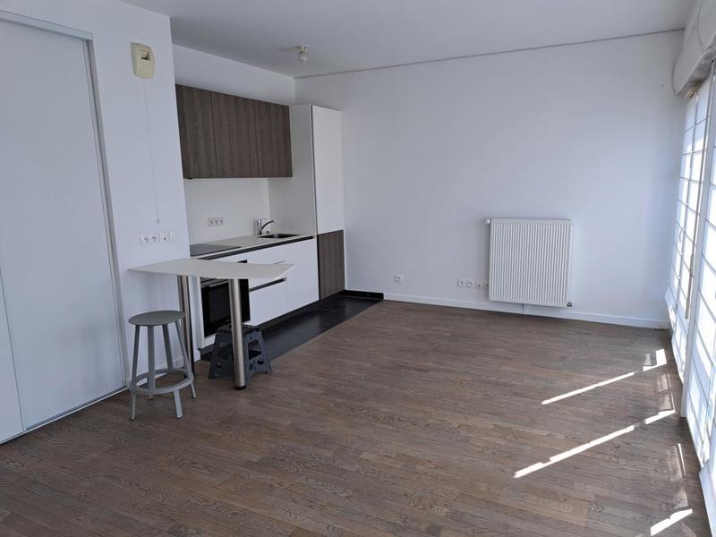 Studio - 36 m² - 1 pièce