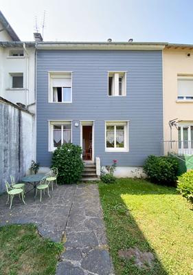 Maison de village - 150 m² - 7 pièces