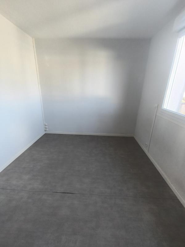 Appartement - 79 m² - 4 pièces