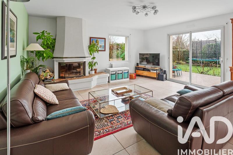 Maison - 166 m² - 6 pièces