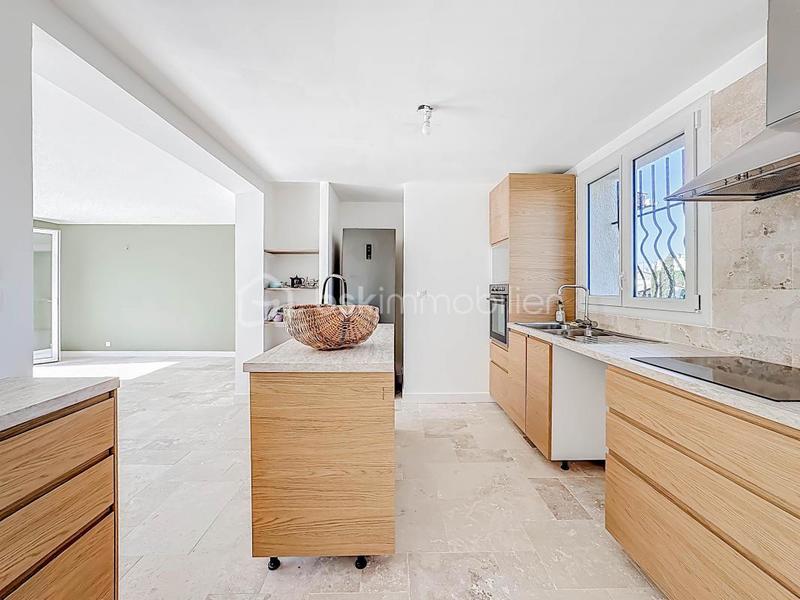 Appartement - 130 m² - 4 pièces