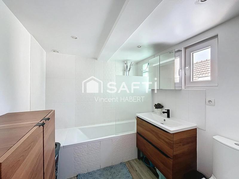 Maison - 121 m² - 6 pièces