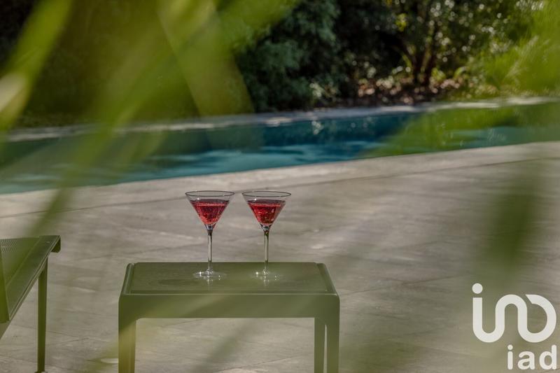 Maison de maîtres - 700 m² - 6 pièces