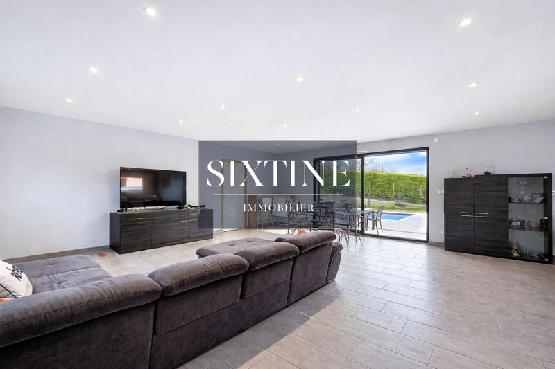 Maison - 138 m² - 5 pièces