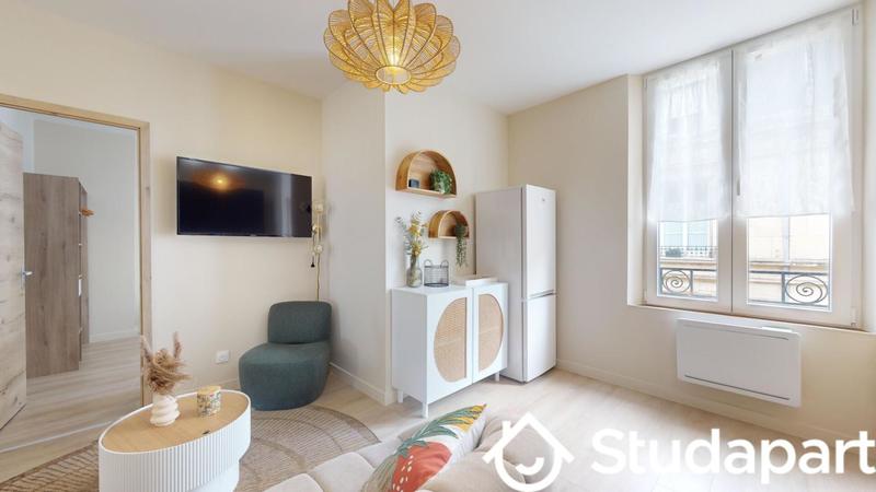 Chambre - 10 m² - 1 pièce