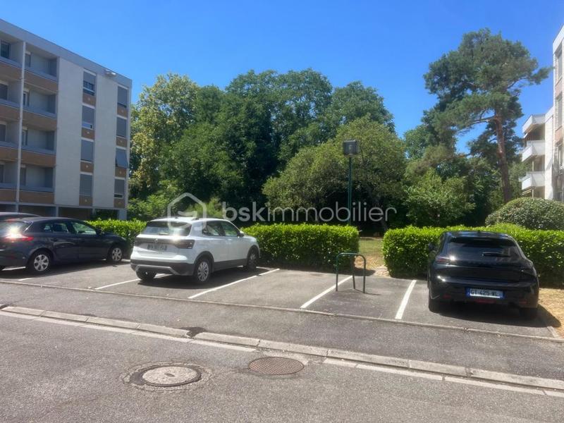 Appartement - 79 m² - 3 pièces