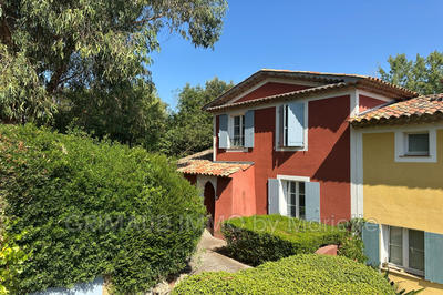 Maison - 111 m² - 5 pièces