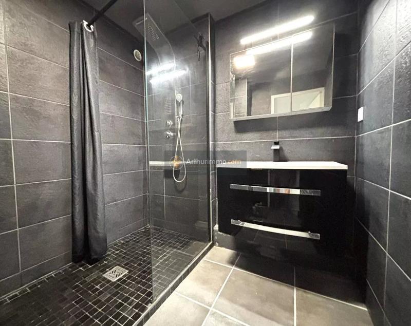 Appartement - 50 m² - 2 pièces