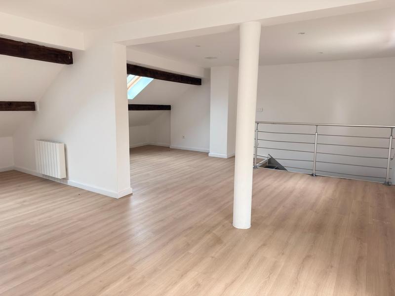 Maison - 140 m² - 6 pièces