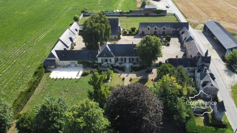 Maison - 278 m² - 14 pièces