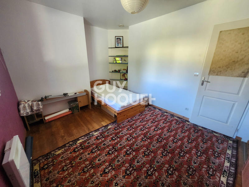 Maison - 160 m² - 9 pièces