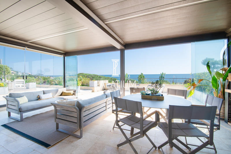 Appartement - 177 m² - 5 pièces