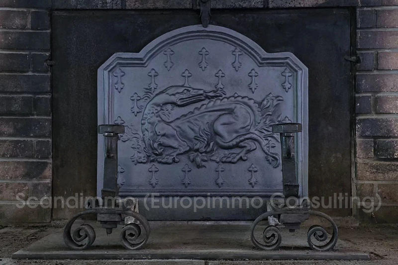 Maison - 212 m² - 8 pièces