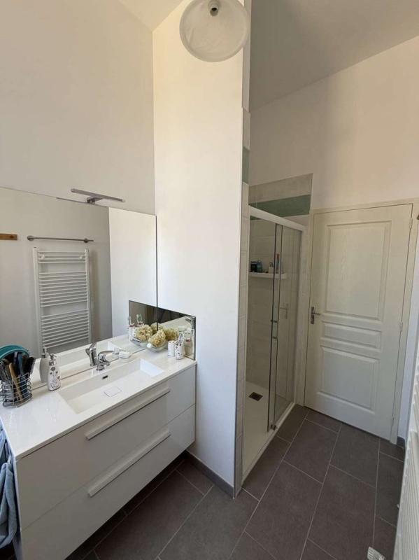 Maison de maîtres - 288 m² - 12 pièces