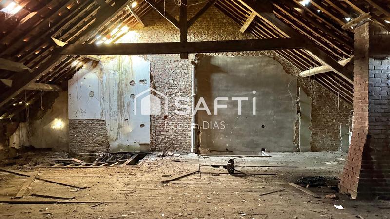 Maison - 300 m² - 10 pièces