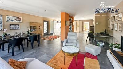 Maison de village - 166 m² - 7 pièces