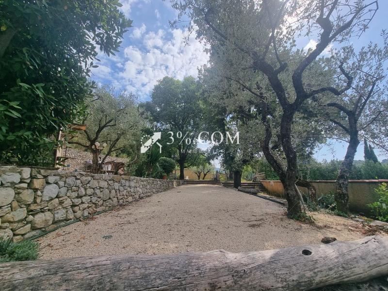 Mas - 150 m² - 5 pièces