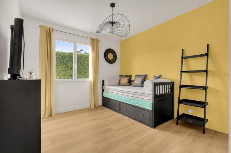 Maison - 163 m² - 5 pièces