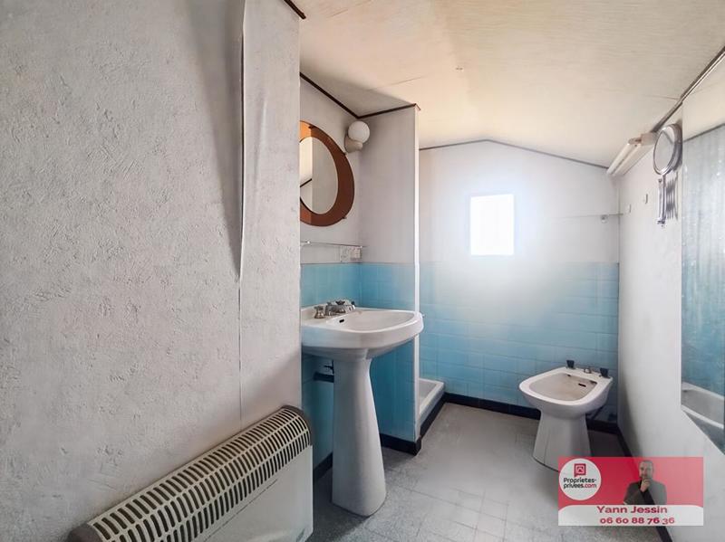 Maison - 110 m² - 6 pièces