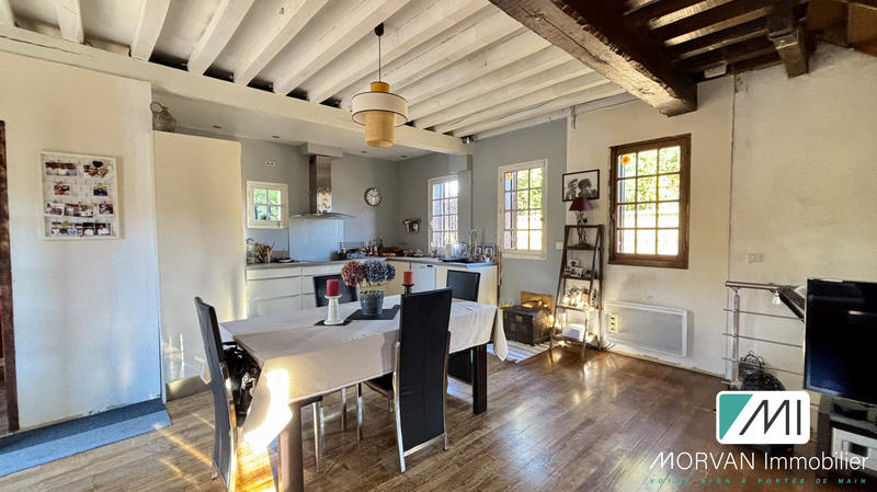 Maison - 223 m² - 7 pièces