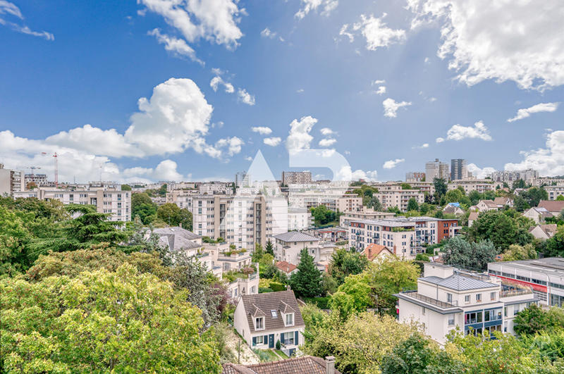 Appartement - 132 m² - 5 pièces