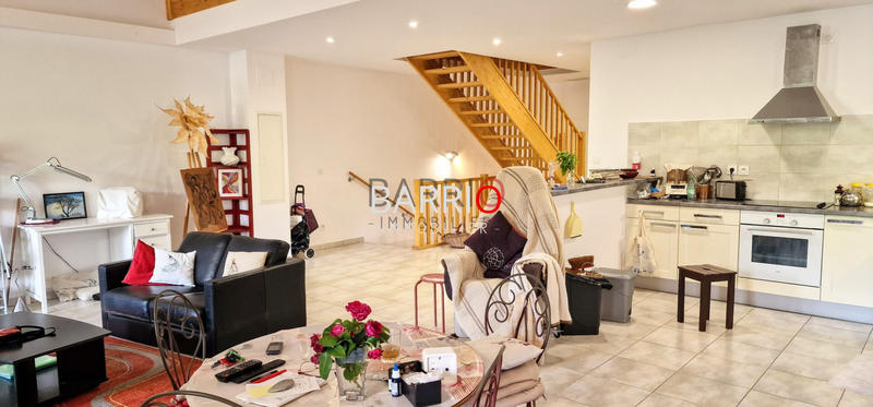 Appartement - 140 m² - 4 pièces