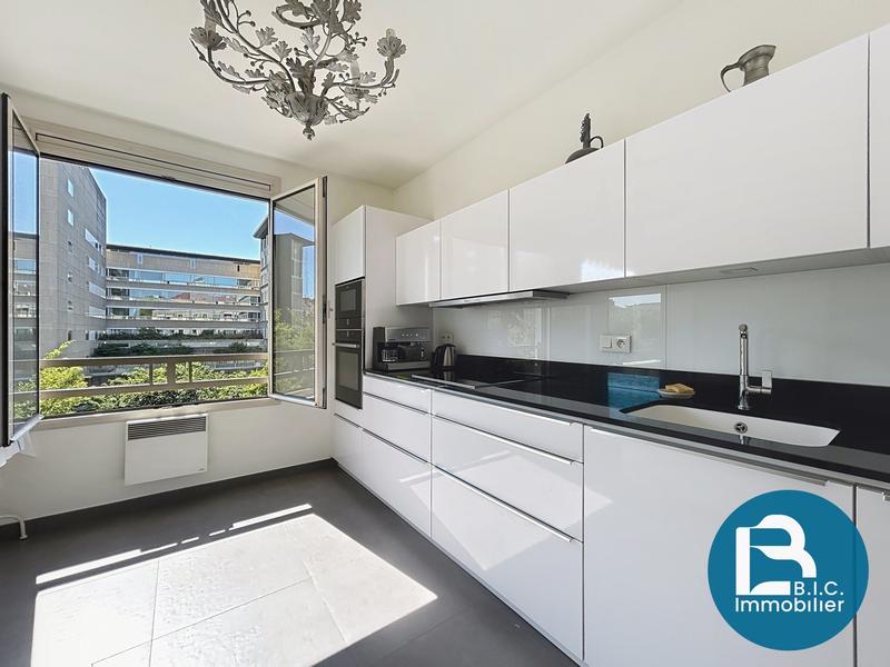 Appartement - 113 m² - 3 pièces