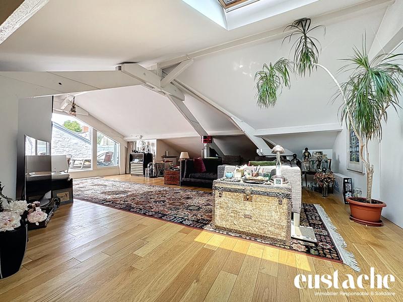 Appartement - 129 m² - 4 pièces