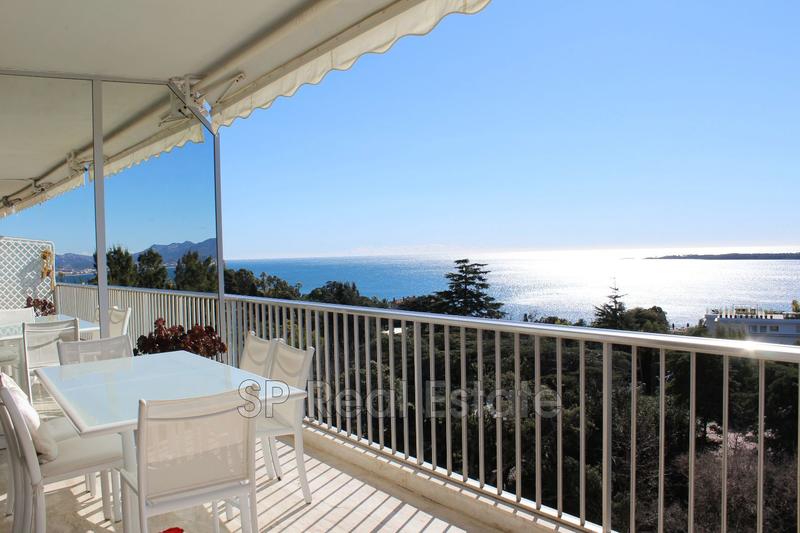 Appartement - 104 m² - 3 pièces