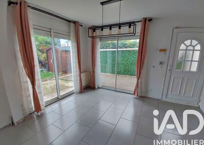 Maison - 83 m² - 5 pièces