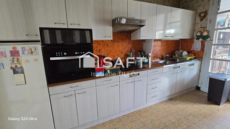 Maison - 93 m² - 4 pièces