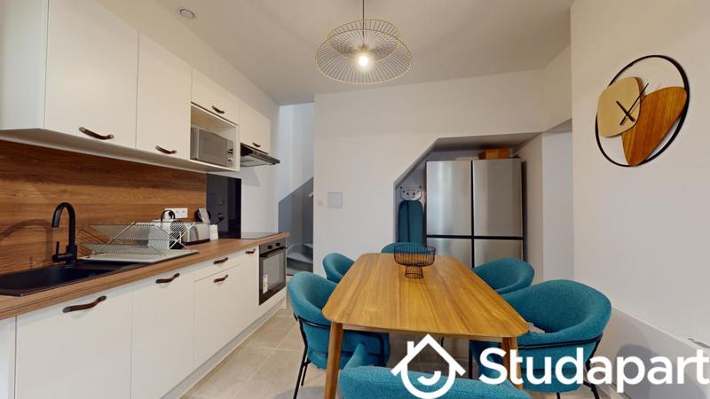 Chambre - 9 m² - 1 pièce