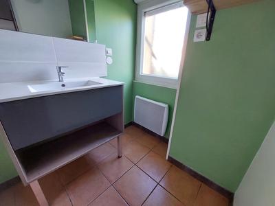 Maison traditionnelle - 105 m² - 6 pièces